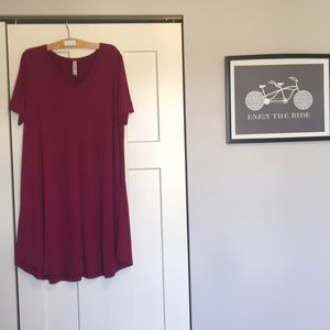 ULTRA SOFT! Crimson t-shirt dress. Pockets!
